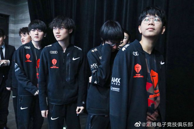 画面中东契 画面中东契