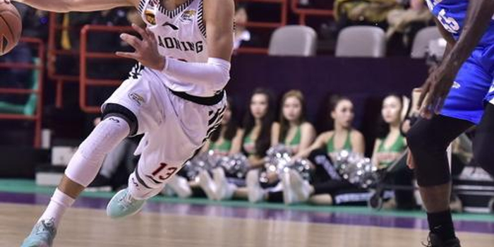 稳定的领先 稳定的领先