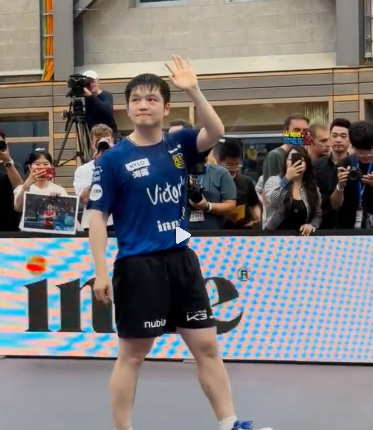 球迷的目光 球迷的目光