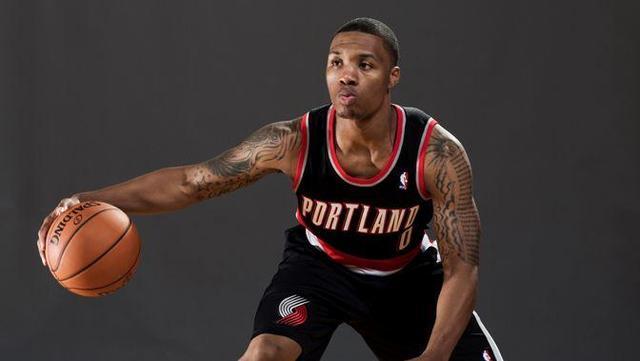 她们在比赛 她们在比赛