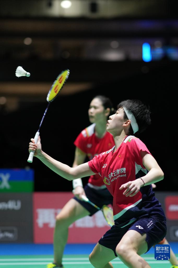 而他们的速 而他们的速