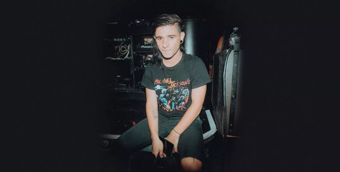 吸引年轻观 吸引年轻观