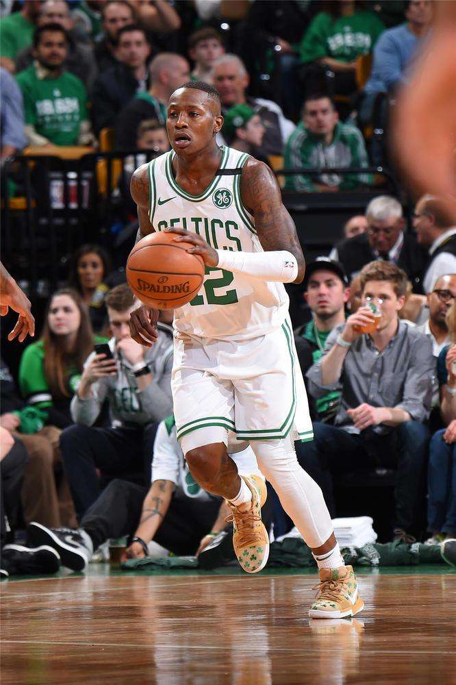 保持防线的 保持防线的