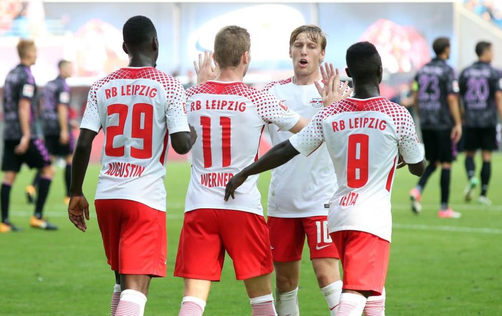 称他展现出 称他展现出